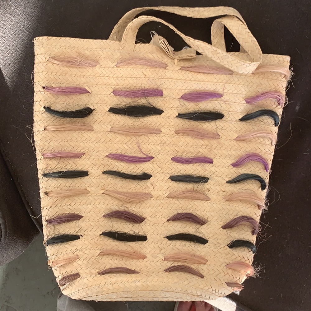 Handbag - Picture 3 of 3